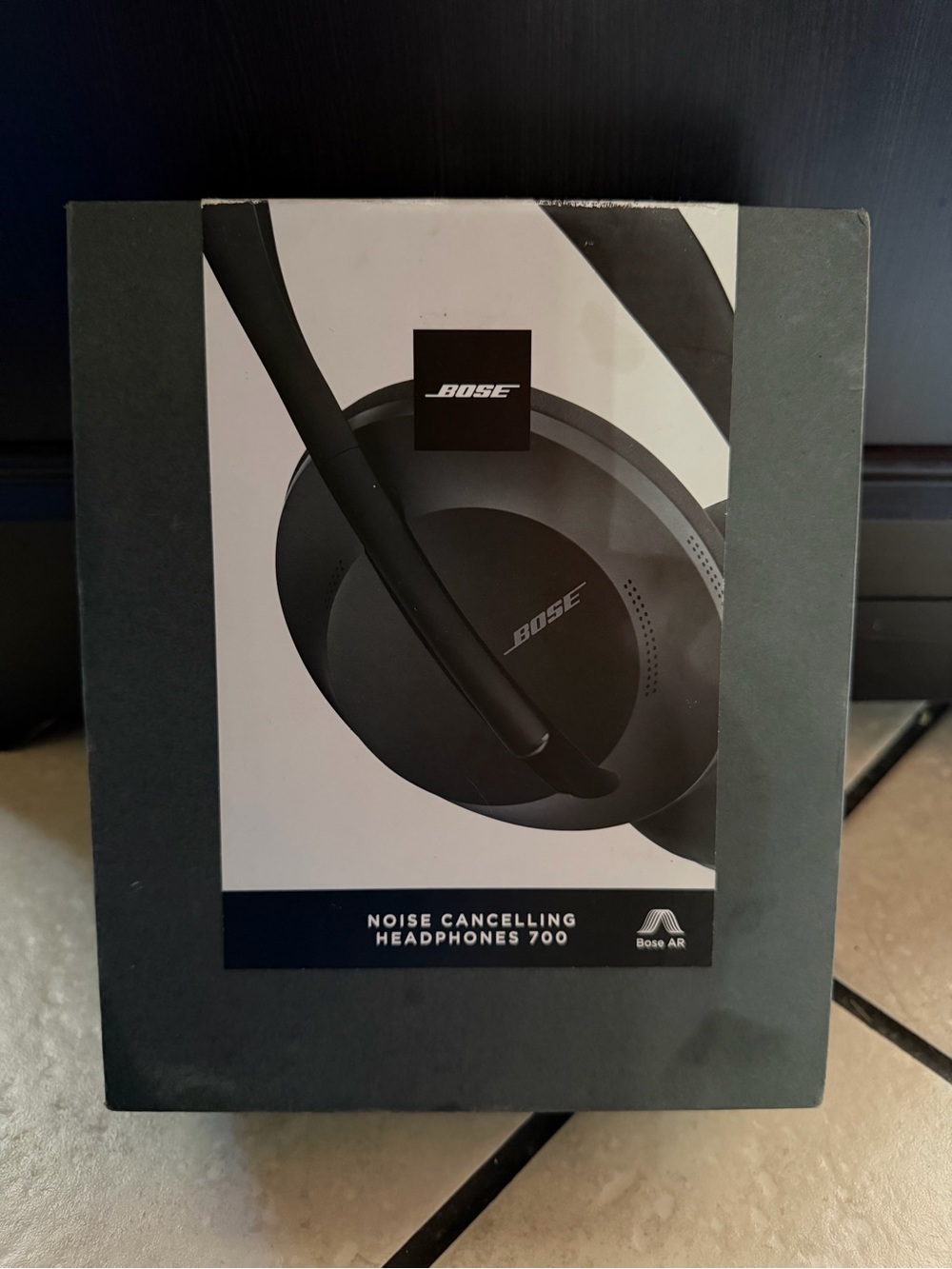 Bose Noise Cancelling Headphones 700 — Black